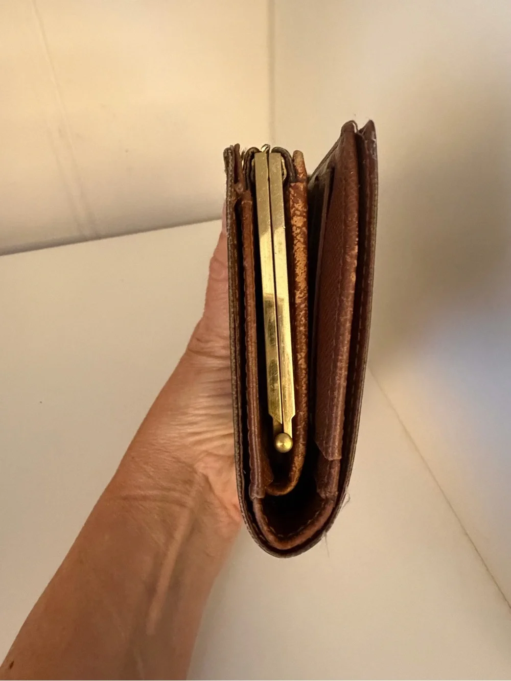Authentic Louis Vuitton Monogram Portefeuille Viennois Wallet - Picture 5 of 14